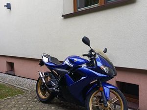 YAMAHA TZR