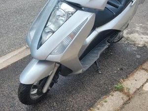 SCOOTER 125