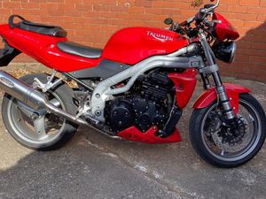 TRIUMPH SPEED TRIPLE 955 955 CC