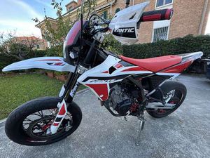 FANTIC 125M 125 XMF MOTARD ROSSO