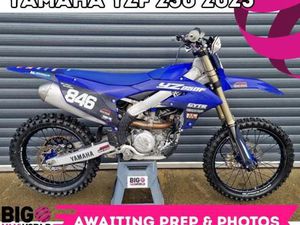 YAMAHA YZF 250 2025 - ONLY 34 HOURS - FRESH TOPEND & CLUTCH 1HR USE