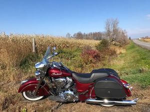2018 INDIAN MOTORCYCLE CHIEF CLASSIC 6 000KM ***GARANTIE 2027***