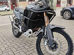 YAMAHA TENERE WOLRD RAID CARREGADO E CADAFAIS