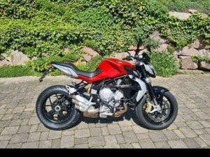 MV AGUSTA BRUTALE 800 R