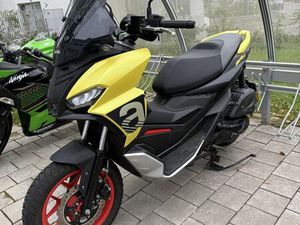 APRILIA SR GT 125 – JAHRGANG 2025