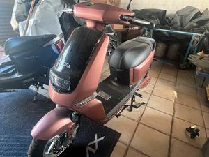 ELEKTROROLLER YADEA VELOTIA CITY