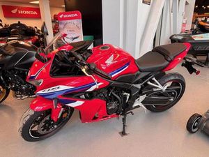 2025 HONDA CBR650RACS CBR 650