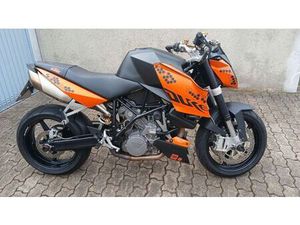 KTM SUPER DUKE 990