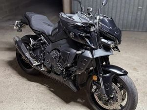 YAMAHA MT10