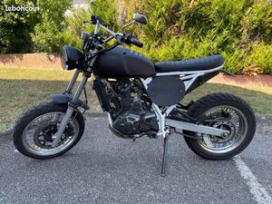 SCRAMBLER - SUZUKI DR650