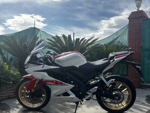 YAMAHA YZF-R125