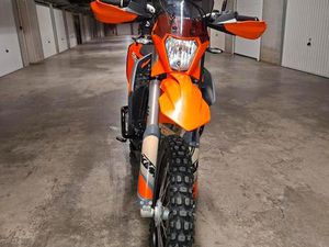 ② '24 690 ENDURO R LC4