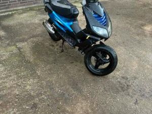 PEUGOT SPEEDFIGHT (OPKNAPPER ) — SCOOTERS | PEUGEOT — MARKTPLAATS
