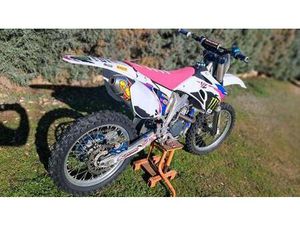 YAMAHA - YZF250