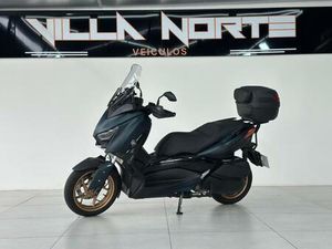 YAMAHA XMAX 250 ABS