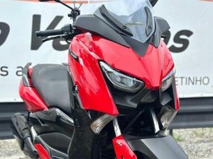 YAMAHA XMAX 250