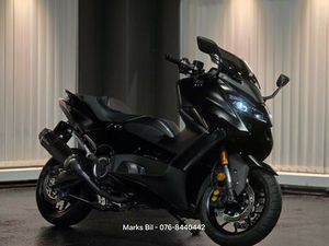 YAMAHA T-MAX 560 TECH MAX 120 MIL/LEOVINCE HELSYSTEM/1 ÄGARE
