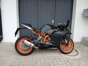 KTM RC 125 16ANS A1