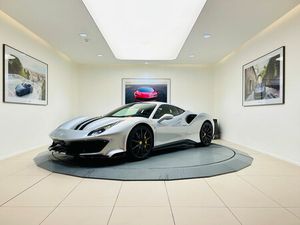 488 PISTA BI-TURBO 720CV