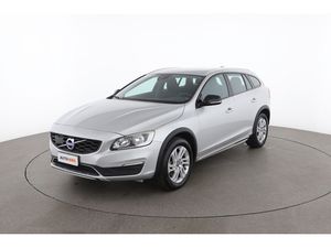 VOLVO V60 CROSS COUNTRY 2.0 D3