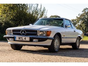MERCEDES SL 420 SL 1989 MERCEDES-BENZ (R107) 420 SL