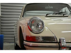 PORSCHE 911 PORSCHE 911 2.0L 1966