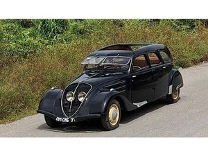 PEUGEOT 402