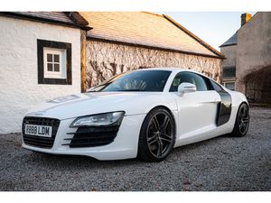 2007 AUDI R8 V8 - MANUAL