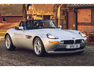 BMW Z8 2001 BMW Z8 - 17,621 KM./