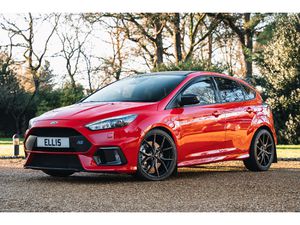 FORD FOCUS RS 2018 FORD FOCUS RS (MK3) - RED EDITION