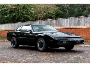 1982 PONTIAC FIREBIRD TRANS AM - KNIGHT RIDER 'KITT' REPLICA
