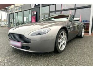 BENZIN - ASTON MARTIN V8 VANTAGE - 2006