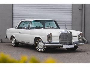 1968 MERCEDES-BENZ (W111) 280 SE COUPE
