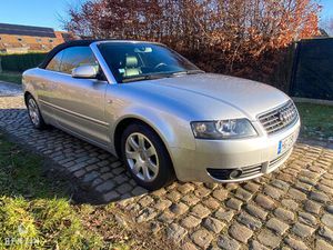 BENZIN - AUDI A4 CABRIOLET 2.4 V6 - 2002