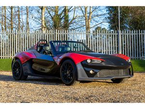 2015 ZENOS E10 S TRACK PACK - LHD - 2,283 MILES