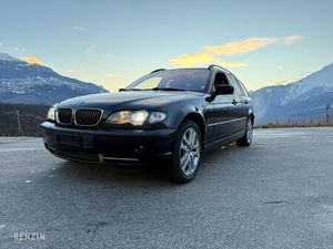 BENZIN - BMW 330XI E46 TOURING - 2002
