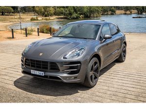 2018 PORSCHE MACAN TURBO