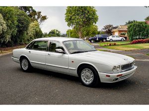1996 DAIMLER DOUBLE SIX