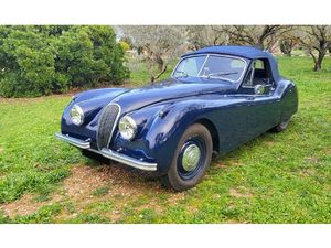 JAGUAR XK XK120 1953 JAGUAR XK 120 DROPHEAD COUPÉ