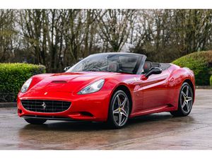 2011 FERRARI CALIFORNIA