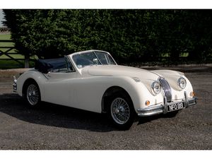 1956 JAGUAR XK140 MC