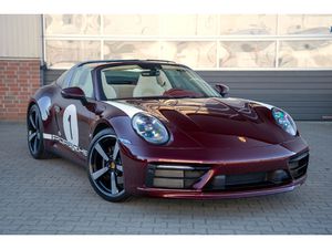 2021 PORSCHE 911 (992) TARGA 4S - HERITAGE DESIGN EDITION - 116 KM