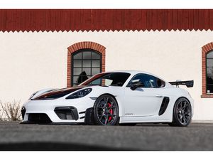 PORSCHE 718 CAYMAN GT4 RS 2022 PORSCHE 718 CAYMAN GT4 RS - WEISSACH PACK