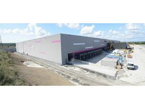 Location entrepôt / local d'activités BULLY LES MINES 18 859 m²