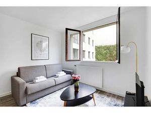 Location meublée appartement 1 pièce 33 m² à Levallois-Perret (92300)  1 670 €