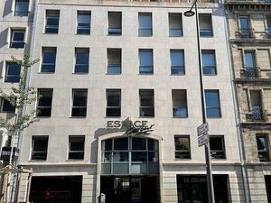 Location bureau MARSEILLE 1er (13001) 2 353 m²