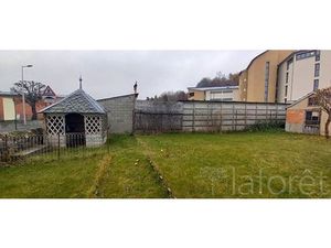 Terrain près de SAINT FLOUR à vendre