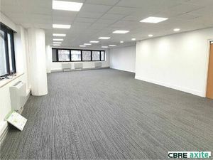 Location bureau LE BOURGET DU LAC 181 m²