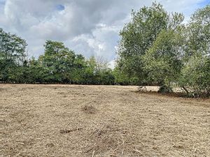 Terrain près de LA NOE POULAIN à vendre