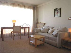 Studio meublé avec ascenseur